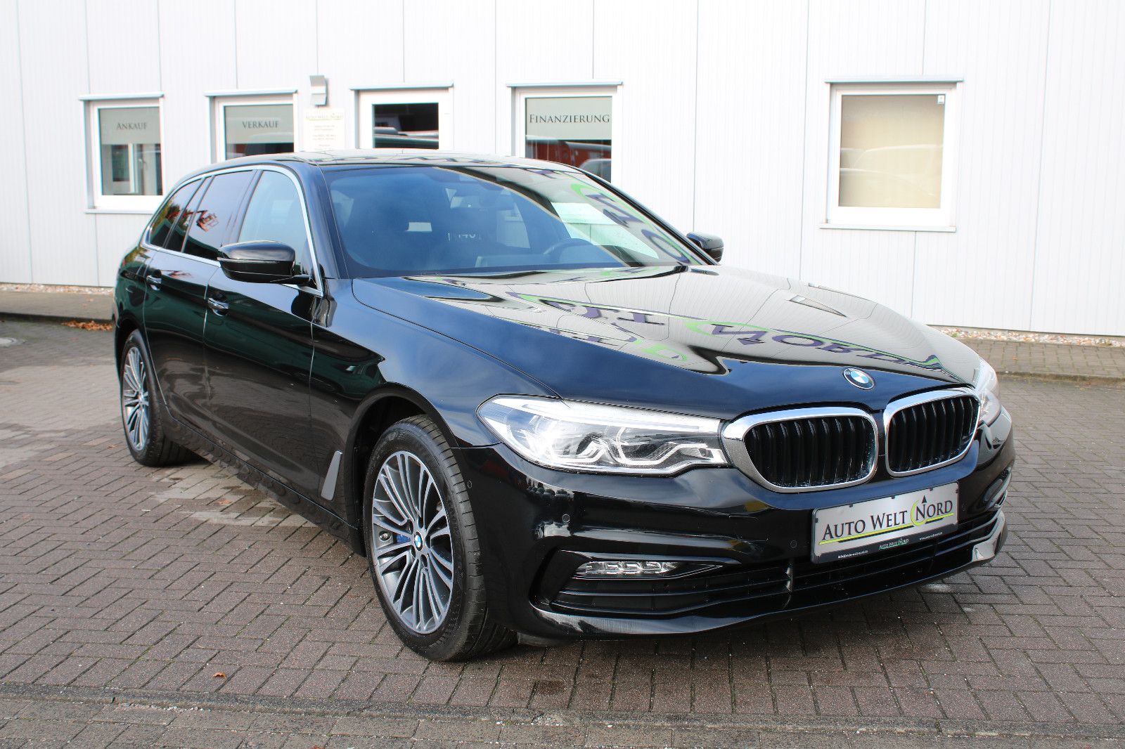 BMW 540d xDrive Sport Line Panorama/HeadUP/