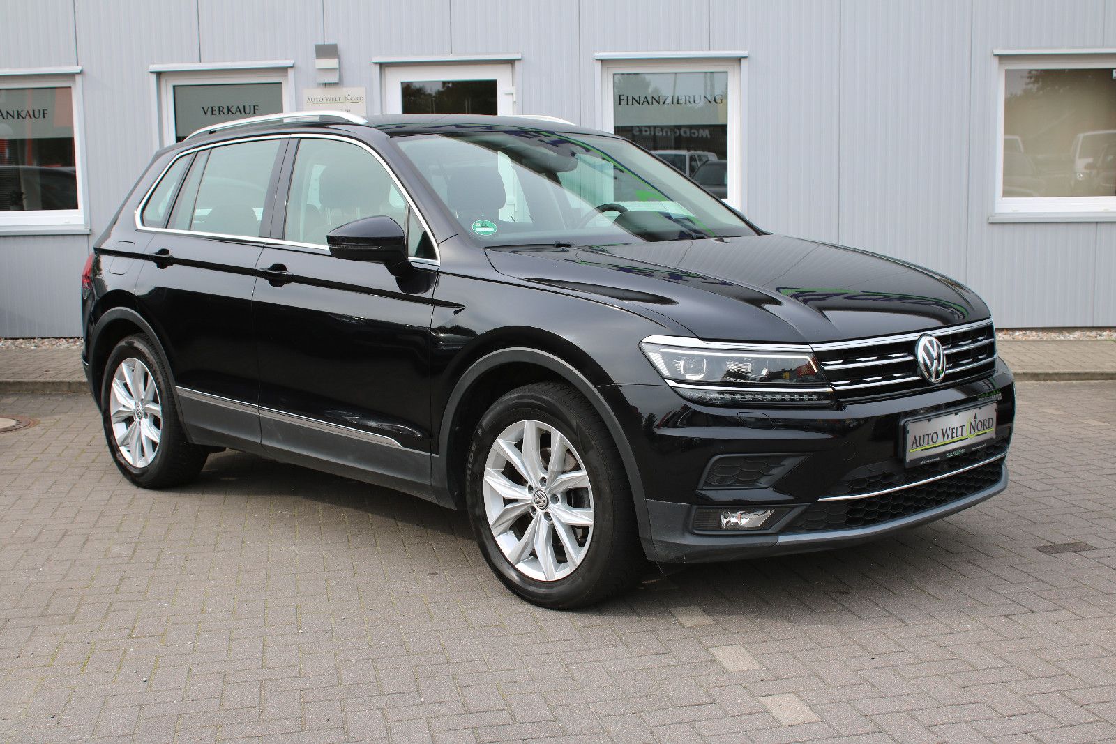 VW Tiguan 2.0 TDI DSG Highline ACC/HeadUp/LED