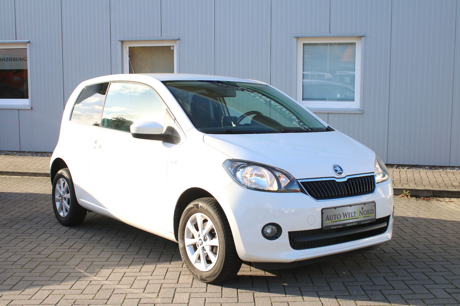 Skoda Citigo 1.0 Elegance Klima/Sitzheizung/4Season